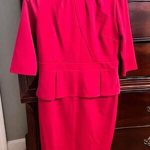 Elegant Magenta 3/4 sleeve dress